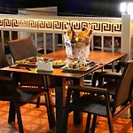 Mithat Hotel